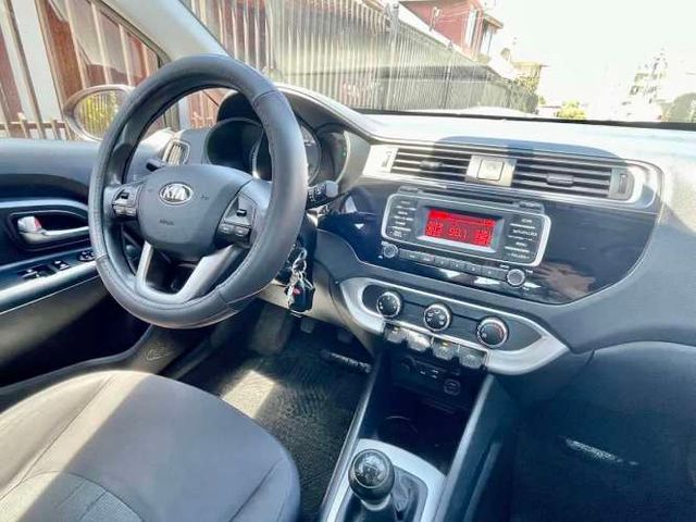 Vendo Kia Rio 4 – Segundo dueño – 80.000 km – Impecable estado