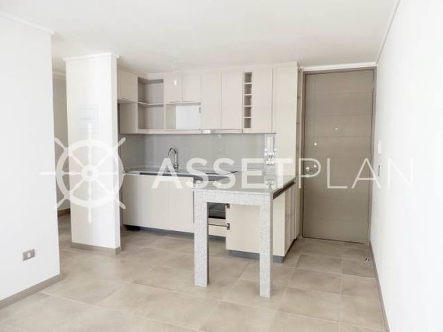 Cuarta Avenida 1175 [400-3]