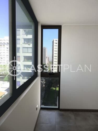 Cuarta Avenida 1175 [400-3]