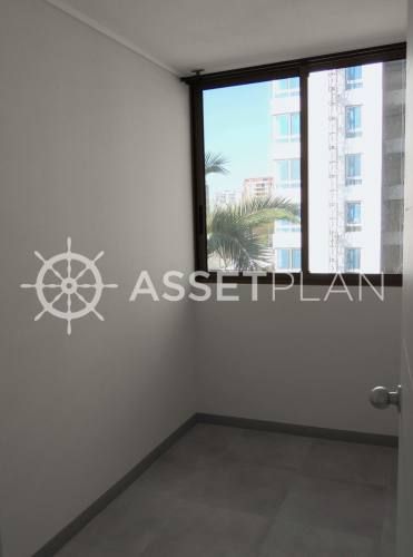 Cuarta Avenida 1175 [400-3]