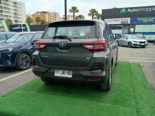 TOYOTA RAIZE 2025