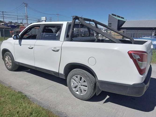 SSANGYONG GRAND MUSSO 2022