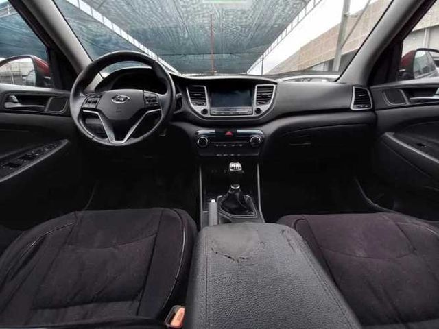 HYUNDAI TUCSON 2017