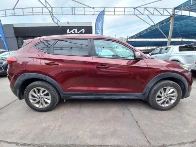 HYUNDAI TUCSON 2017