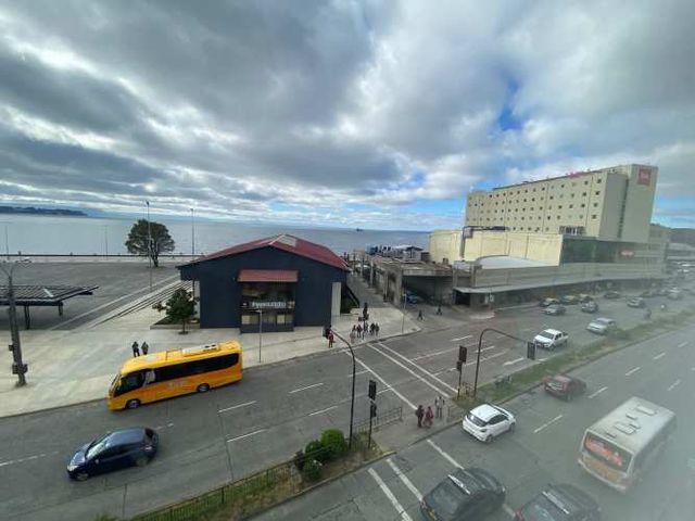 Oficina centro frente Terminal Puerto Montt