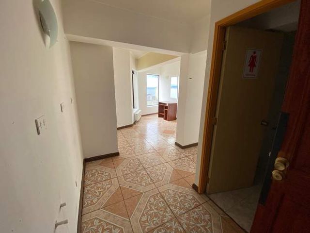 Oficina centro frente Terminal Puerto Montt