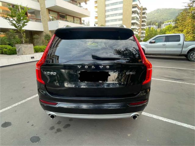 Volvo XC90 momentum 2017