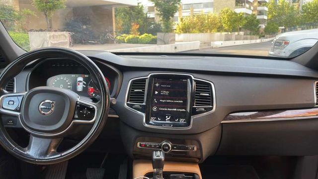 Volvo XC90 momentum 2017