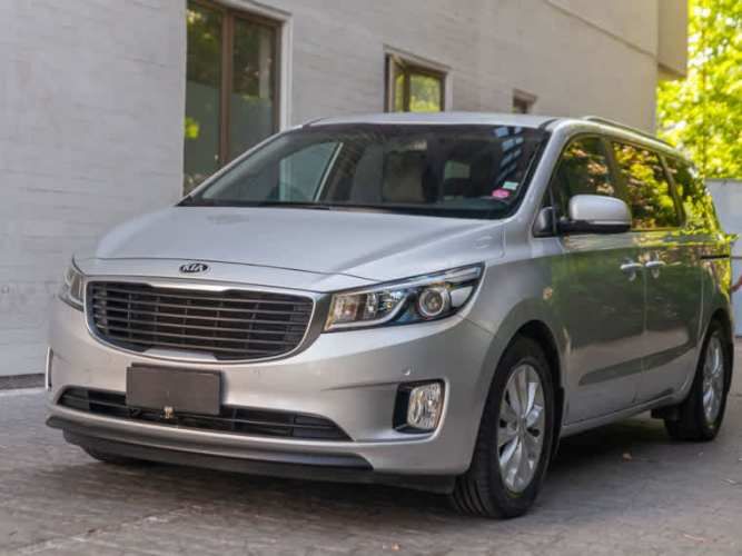 Kia Grand Carnival Ex 3.3 2015