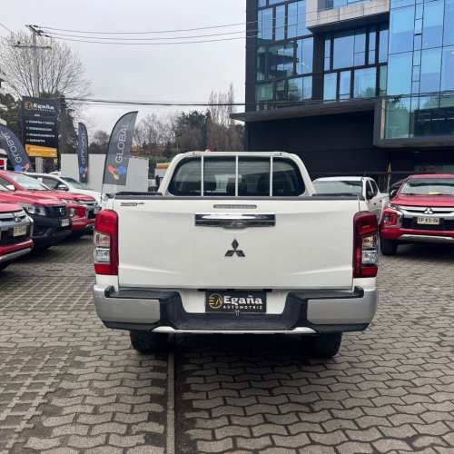 Mitsubishi L200 katana 4x4