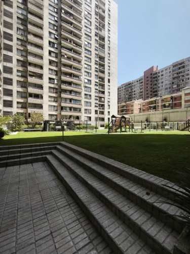 Vendo departamento en Santa Isabel,Santiago  (132257)