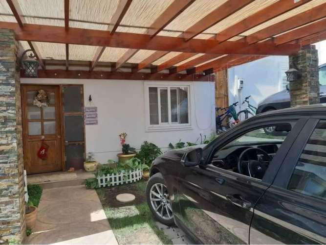 AMR PROPIEDADES VENDE CASA AISLADA /COND. LAS TERRAZAS 3D3B