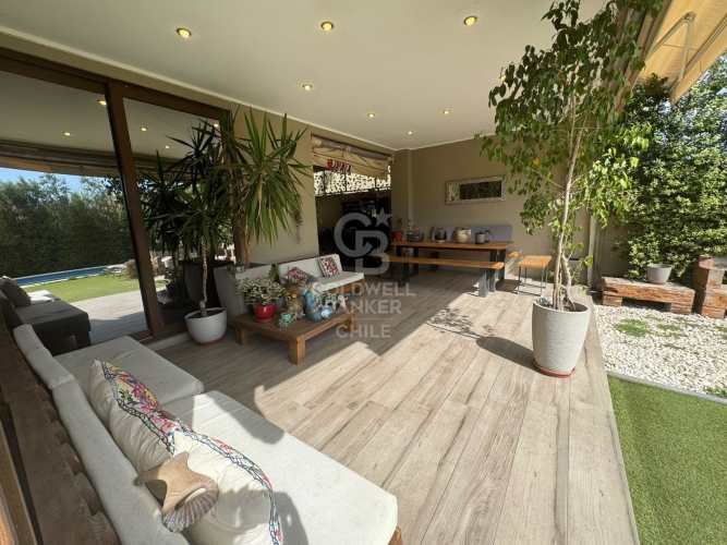 Amplia y Luminosa | CHICUREO PIEDRA ROJA