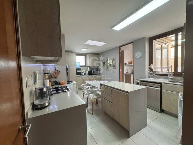 Amplia y Luminosa | CHICUREO PIEDRA ROJA