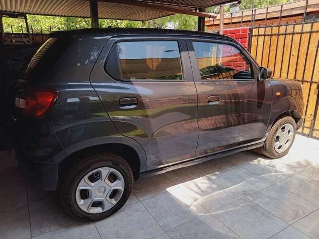Vehículo Suzuki S-Presso