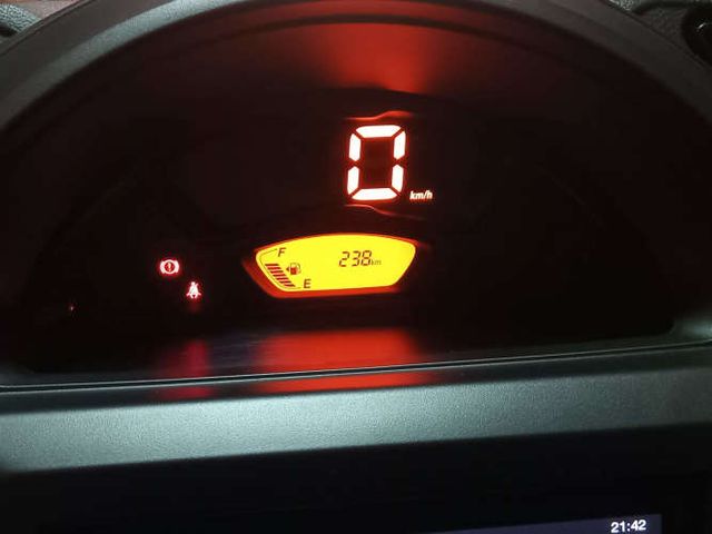 Vehículo Suzuki S-Presso