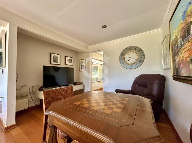 Sitio con casa en Vitacura, Lo curro