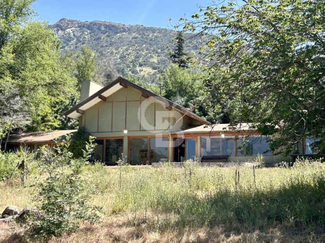 Sitio con casa en Vitacura, Lo curro