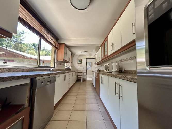 Sitio con casa en Vitacura, Lo curro