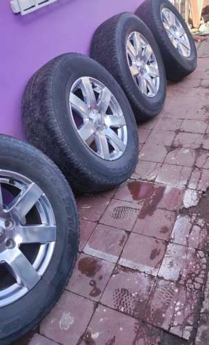 LLANTAS Y NEUMATICOS 255/70R18 113S M+S