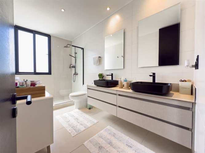 CASA las brisas de chicureo