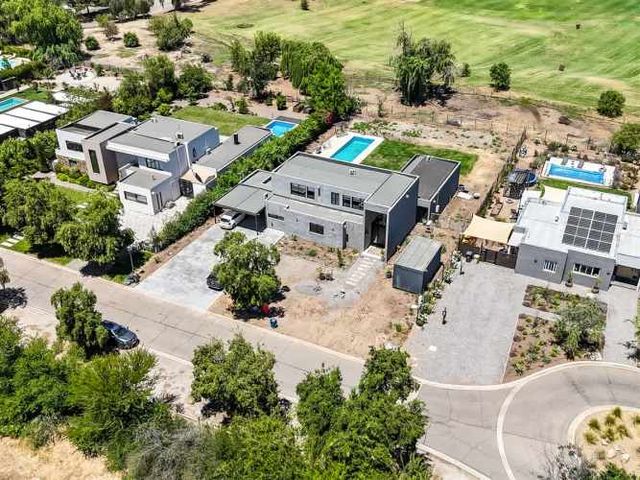 CASA las brisas de chicureo