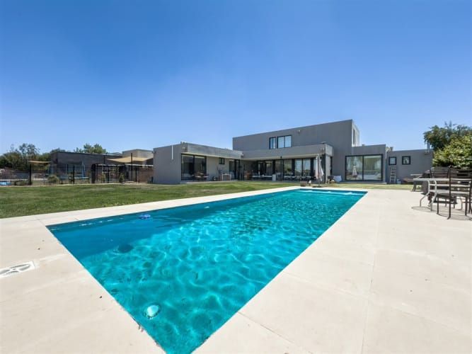 CASA las brisas de chicureo