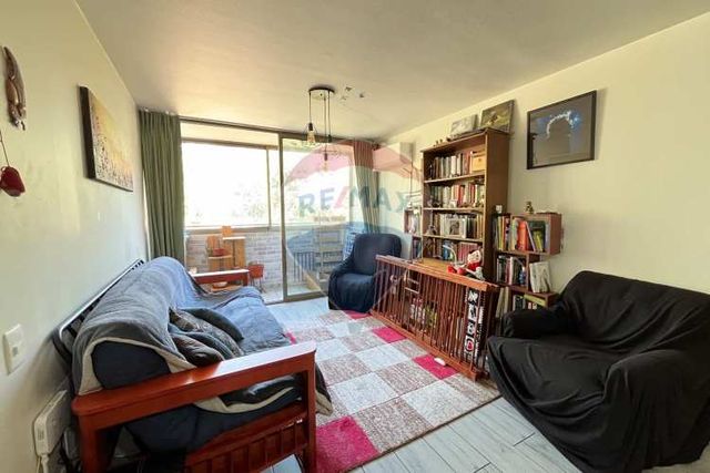 2 dormitorios, 2 baños. metro chile españa