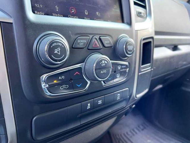 RAM 1500 3.6 SLT 4X4 2019