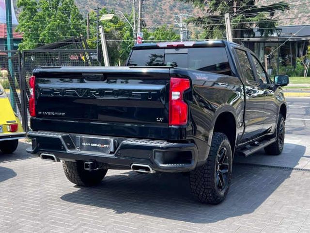CHEVROLET SILVERADO LT TRAIL BOSS 2024