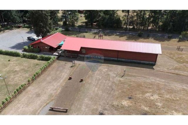 Vende 10 hect con complejo turistico- pucón