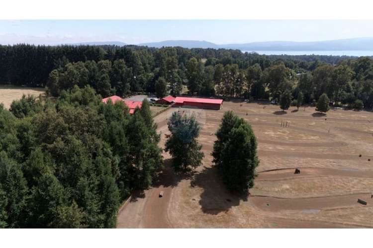 Vende 10 hect con complejo turistico- pucón