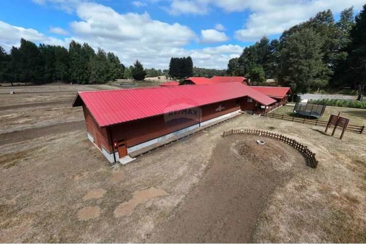 Vende 10 hect con complejo turistico- pucón