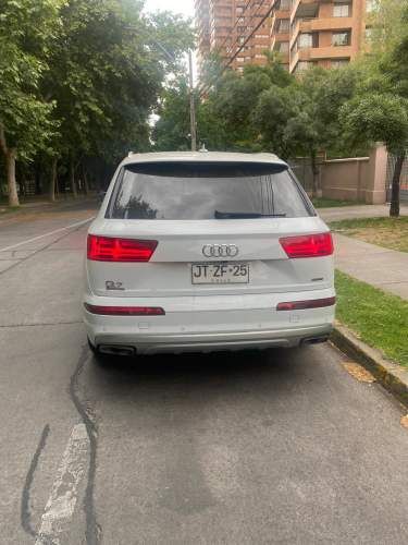 Se vende SUV AUDI Q7 año 2017