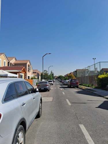 Casa de 2 pisos en venta en Nos (132351)