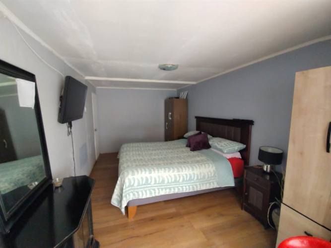 CASA 5 de Abril con Shneider