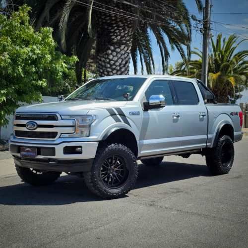 FORD F-150 PLATINUM 4X4 2018