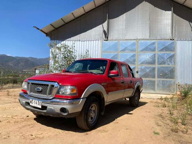 CAMIONETA FORD RANGER DIESEL XLT D/C EXCELENTE ESTADO