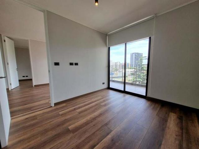 Av. Vicuña Mackenna Poniente con Serafín Zamora