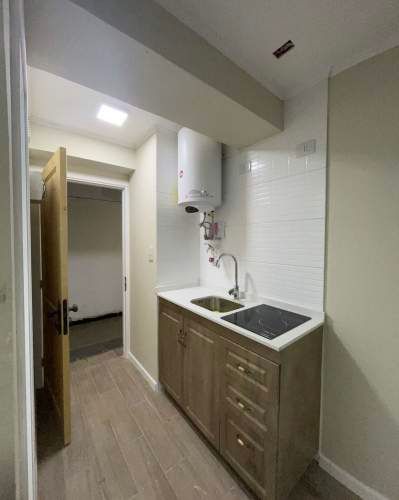 Oficina Doble 2 Baños 2 cocinas (indep) en Huerfanos esq. Mac Iver, Stgo