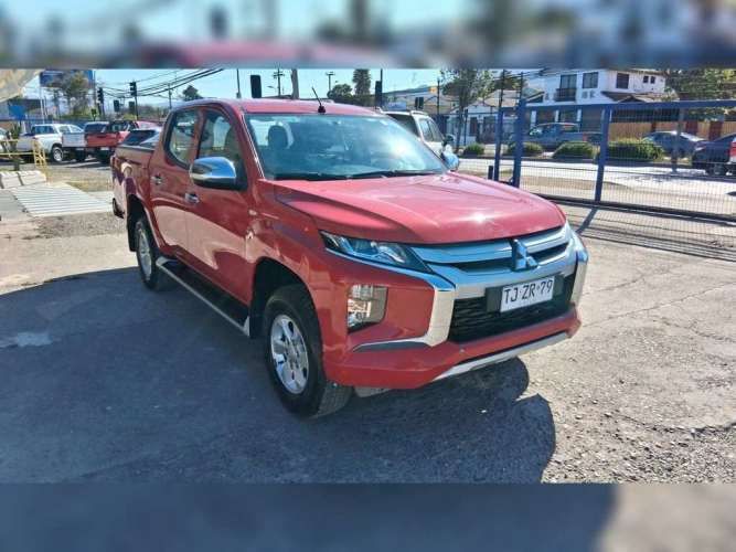 MITSUBISHI L200 2024