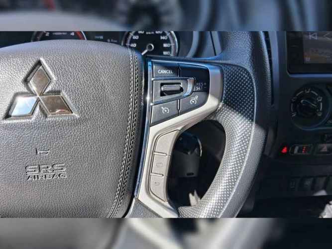 MITSUBISHI L200 2024