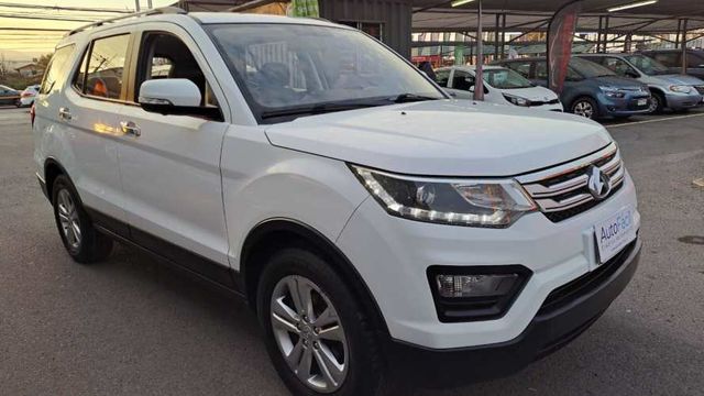 changan cx70 2021  top de linea  3 corridas de asientos 1.6