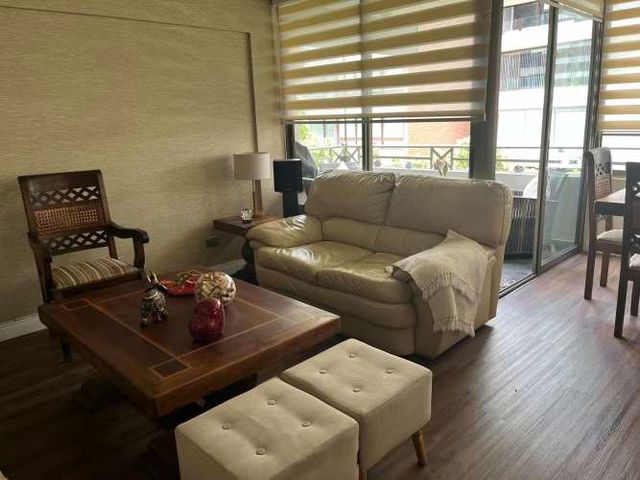 SOFÁ DE DOS CUERPOS BEIGE