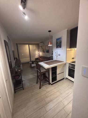 Moderno Depto con Excelente Conectividad (132410)