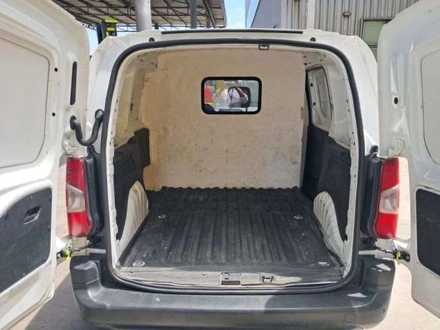 PEUGEOT PARTNER 2022