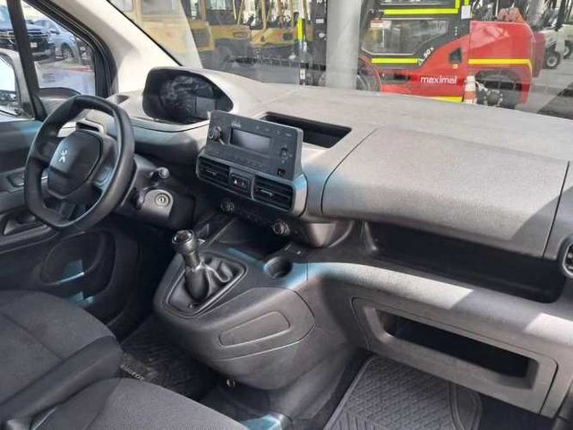 PEUGEOT PARTNER 2022