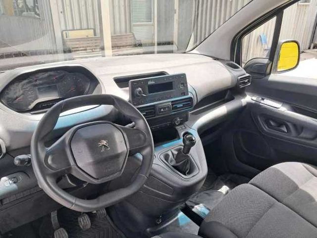 PEUGEOT PARTNER 2022