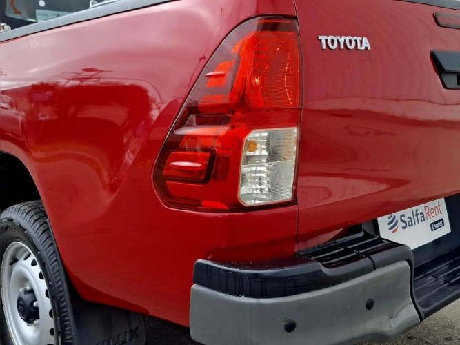 TOYOTA HILUX 2023