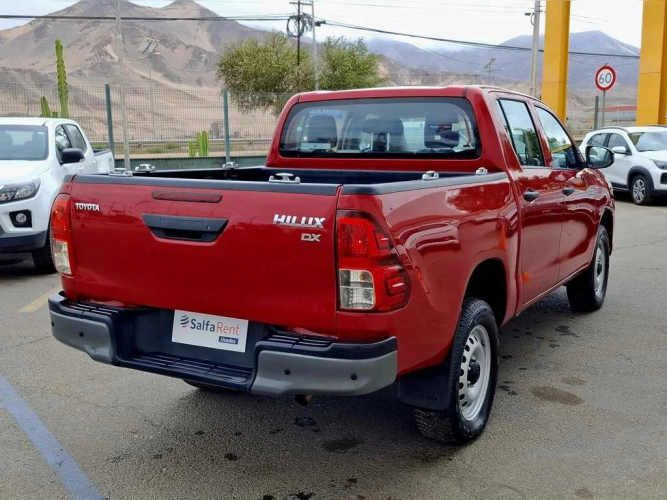 TOYOTA HILUX 2023